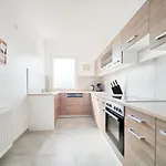 Apartment Tolstov - 6 - 15 Min Zur Messe Dus Düsseldorf