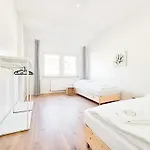 Tolstov - 6 - 15 Min Zur Messe Dus Apartment Düsseldorf
