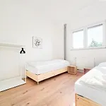 Apartment Tolstov - 6 - 15 Min Zur Messe Dus *