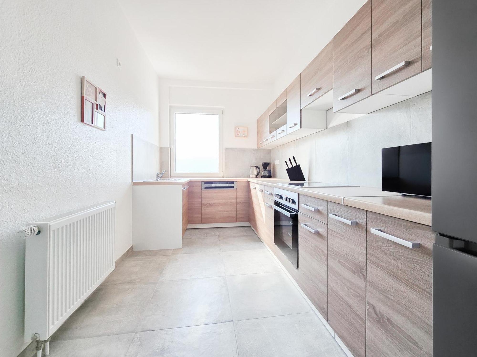 Tolstov - 6 - 15 Min Zur Messe Dus Apartment