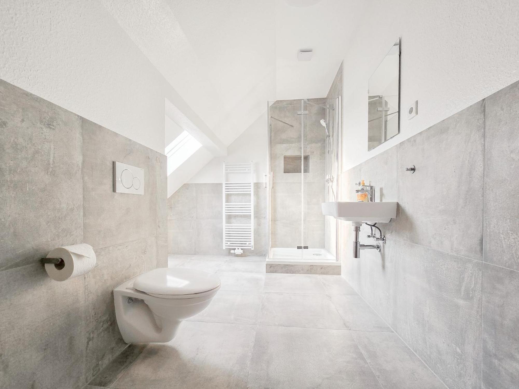 Apartment Tolstov - 6 - 15 Min Zur Messe Dus Dusseldorf