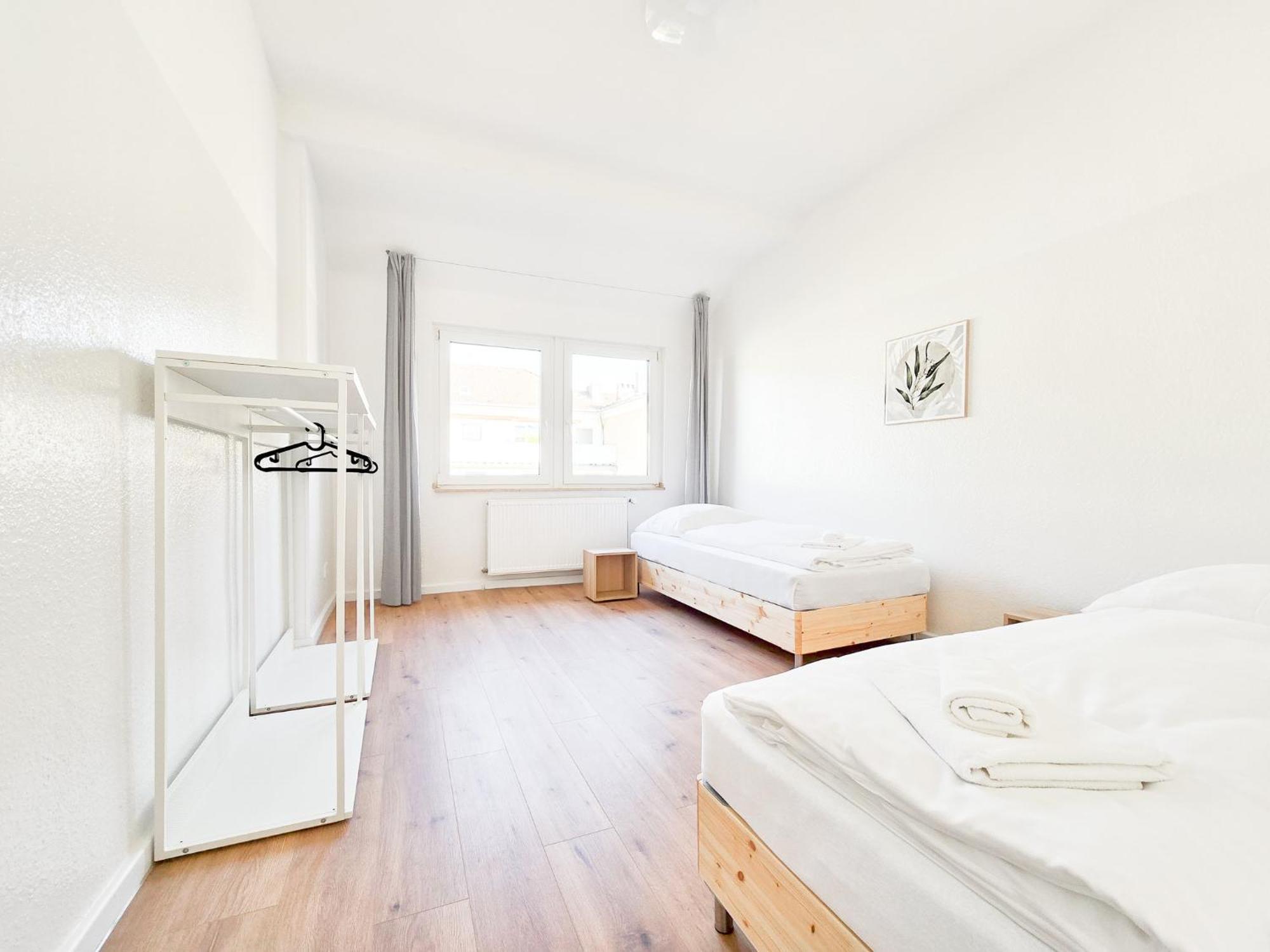 Tolstov - 6 - 15 Min Zur Messe Dus Apartment Dusseldorf