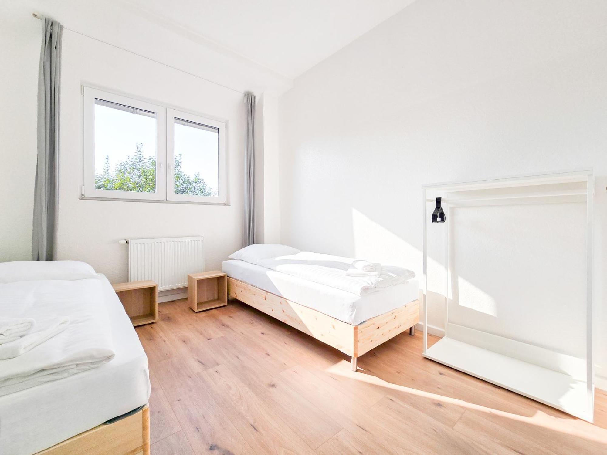 Tolstov - 6 - 15 Min Zur Messe Dus * Dusseldorf